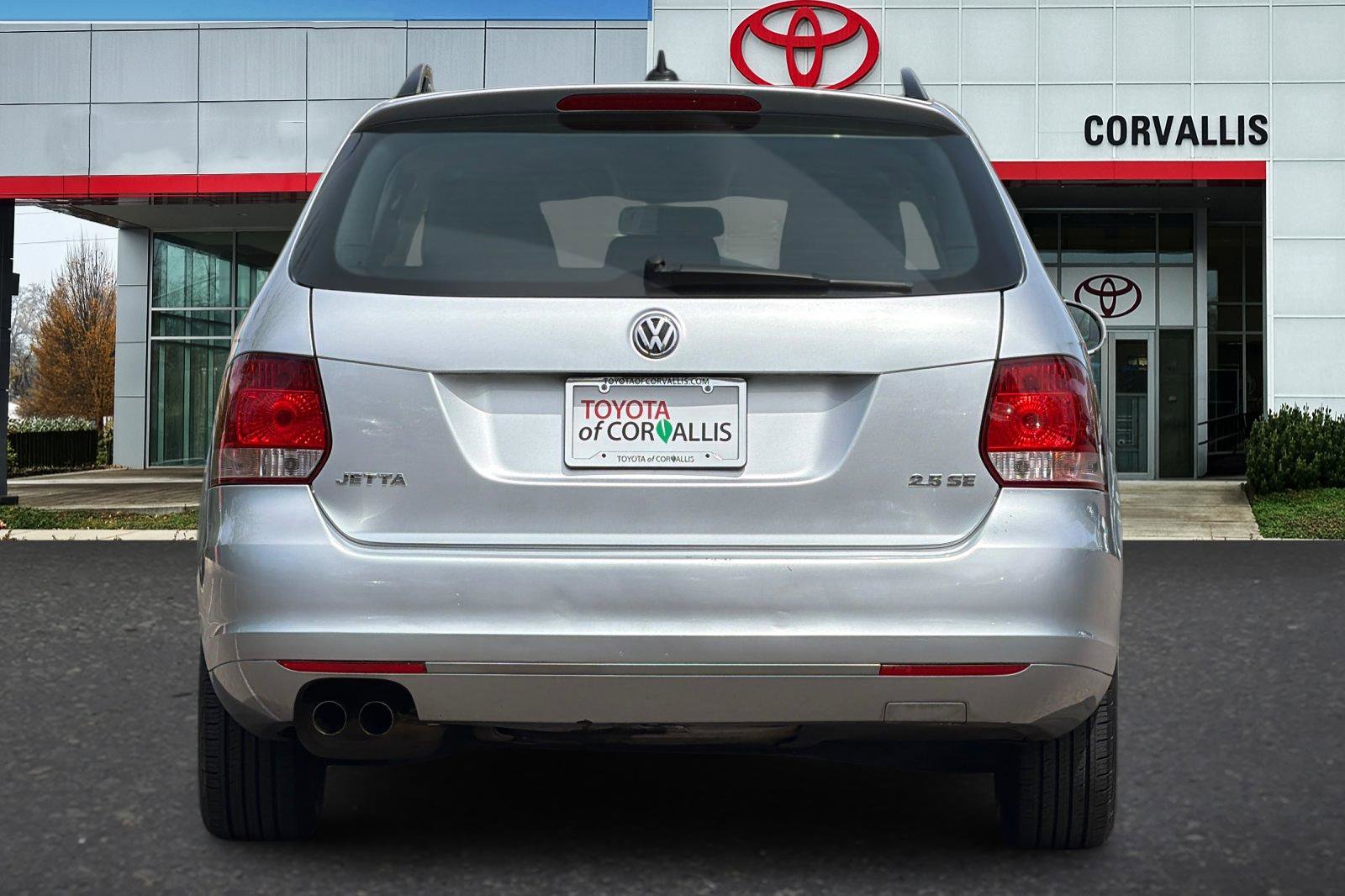 Used 2013 Volkswagen Jetta SE FWD image 5