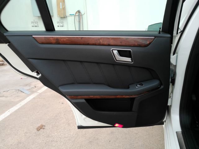 Used 2012 Mercedes-Benz E 350 4MATIC image 16