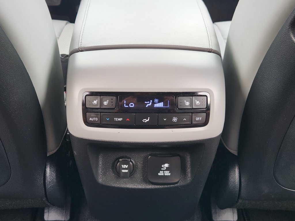 Used 2023 Hyundai Palisade SEL w/ Premium Package AWD/4WD image 23