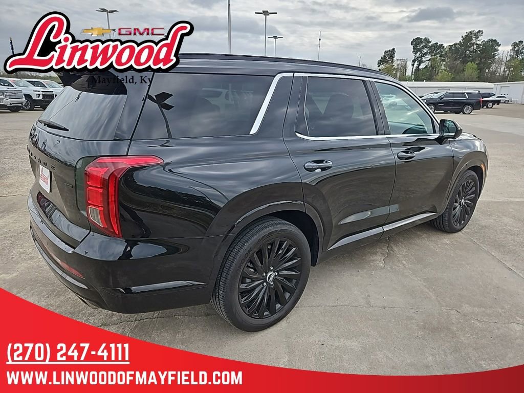 Used 2025 Hyundai Palisade Calligraphy image 2