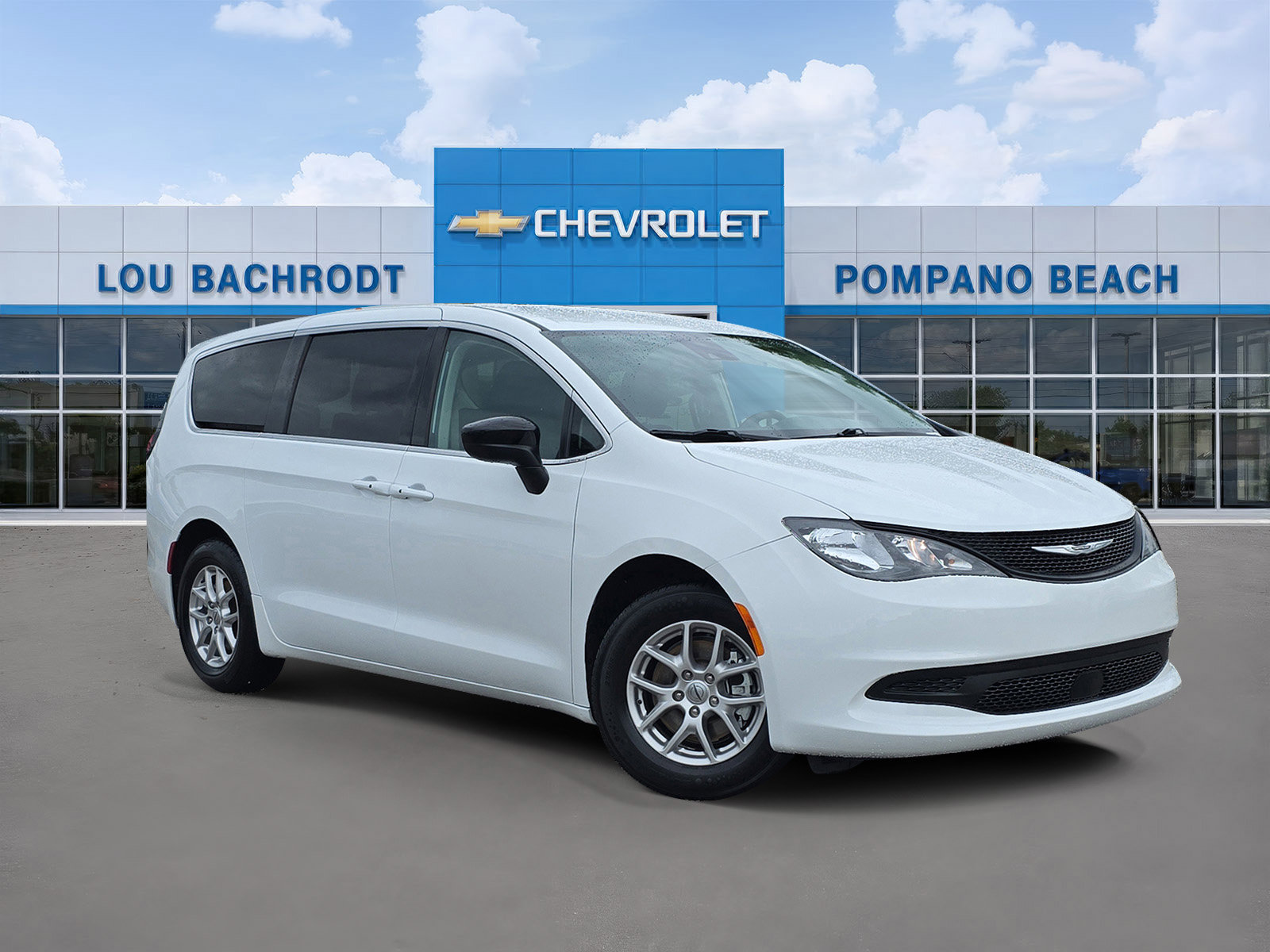 Used 2024 Chrysler Voyager LX FWD image 1