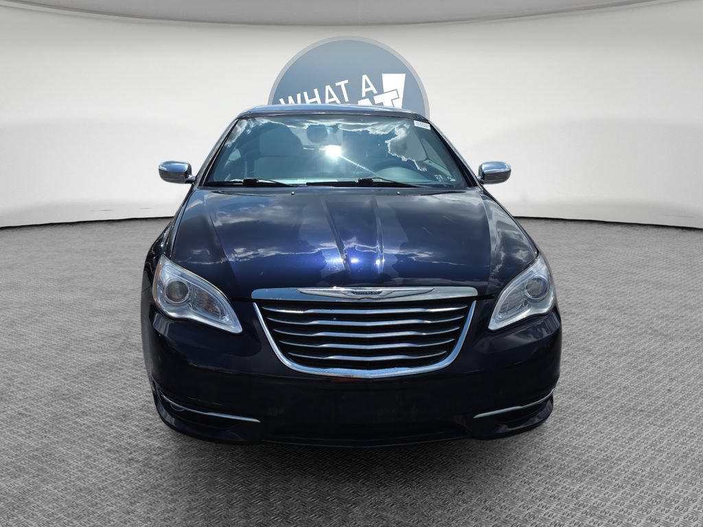 Used 2012 Chrysler 200 Limited FWD image 9