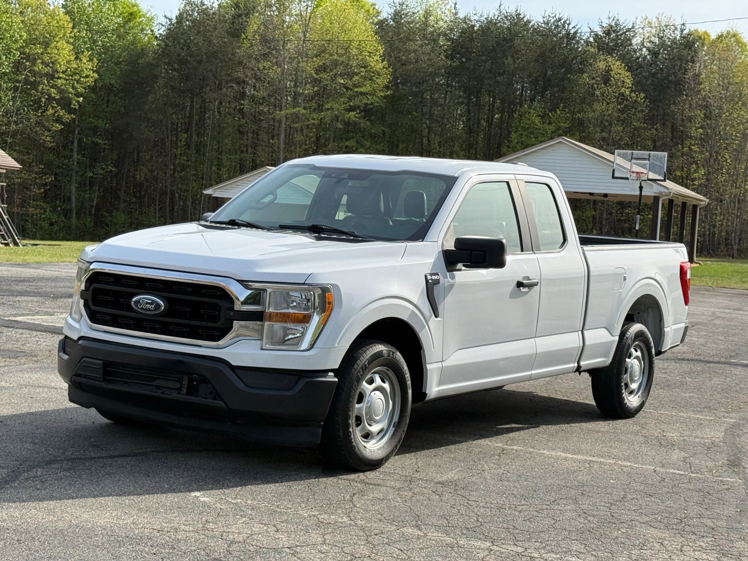 Used 2021 Ford F150 XL w/ Trailer Tow Package RWD image 2