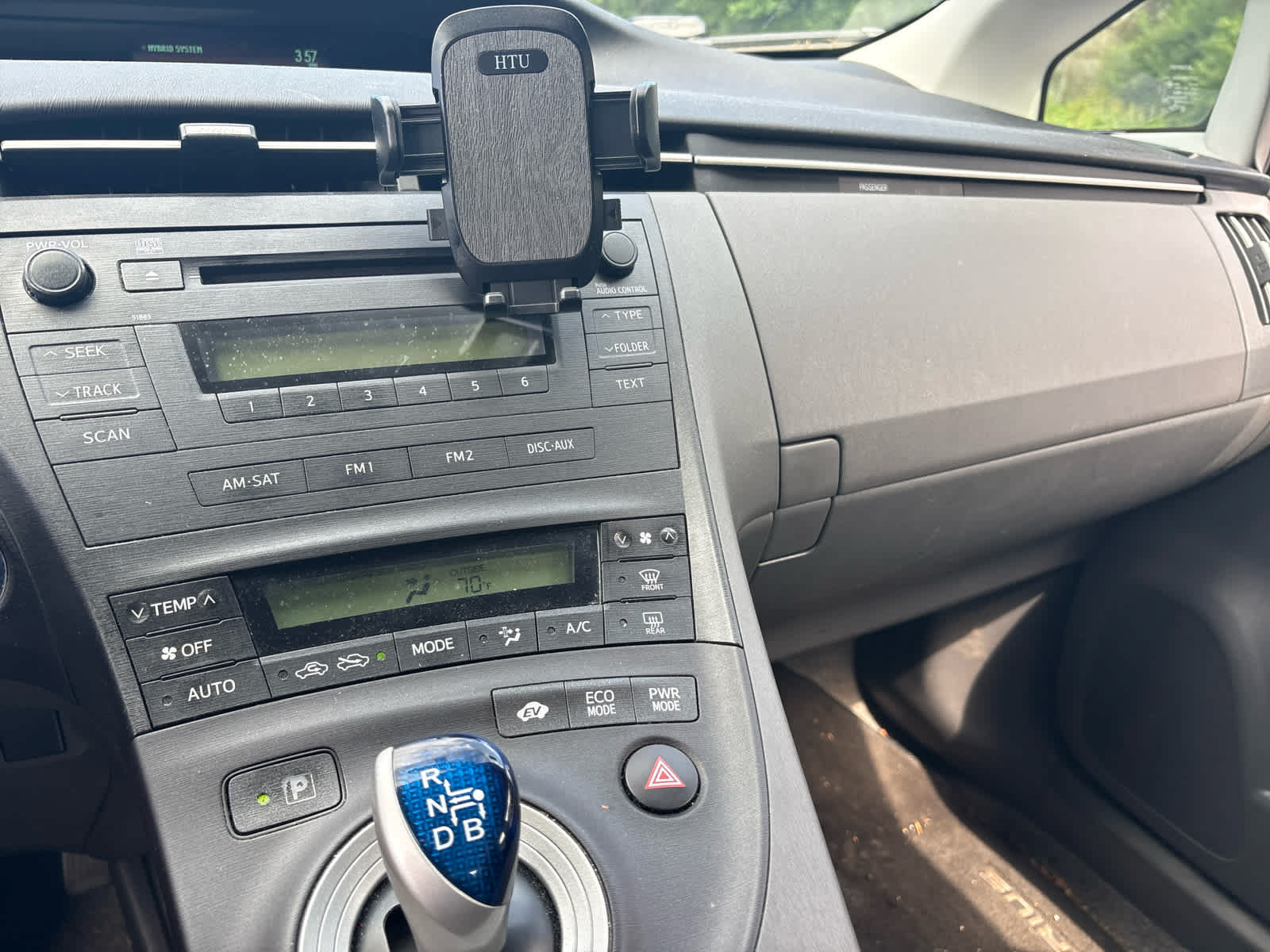 Used 2011 Toyota Prius Two FWD image 17