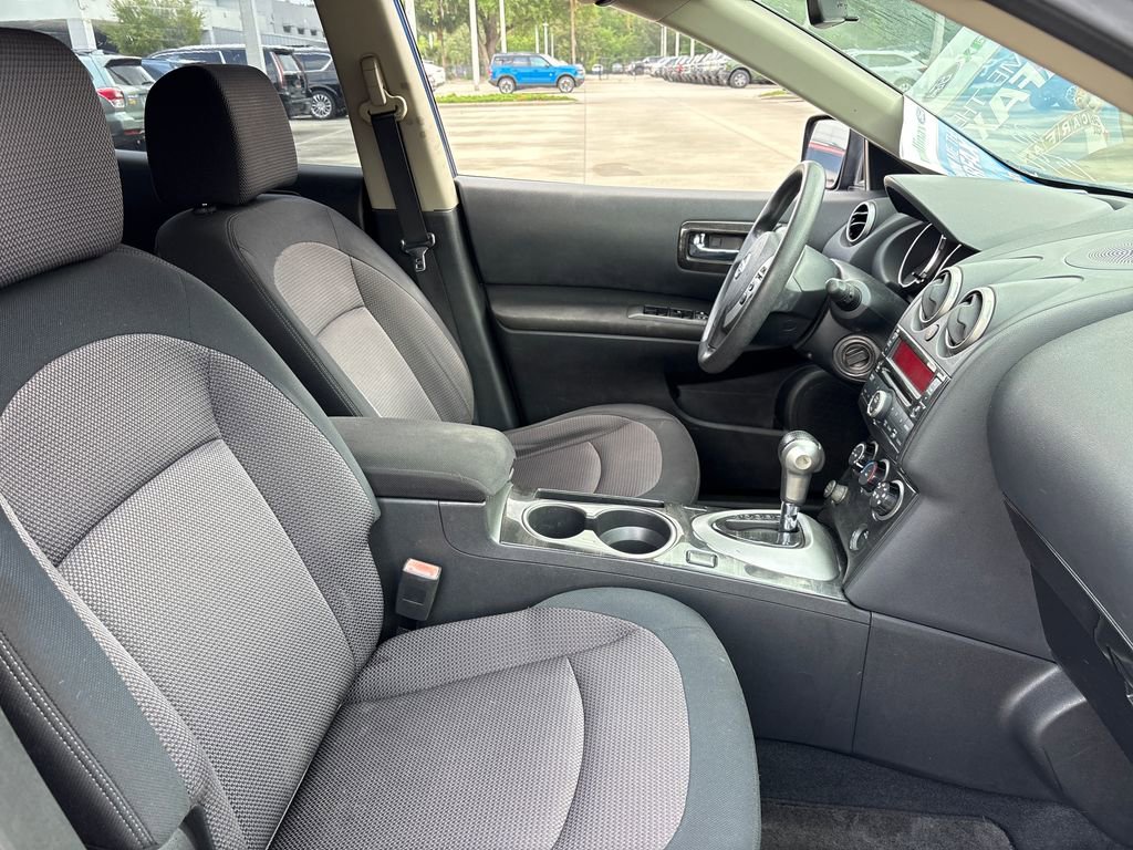 Used 2009 Nissan Rogue SL w/ Premium Pkg FWD image 31