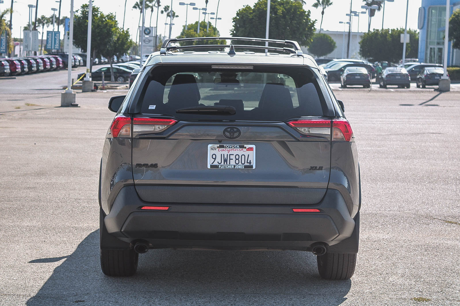 Used 2023 Toyota RAV4 XLE Premium FWD image 8
