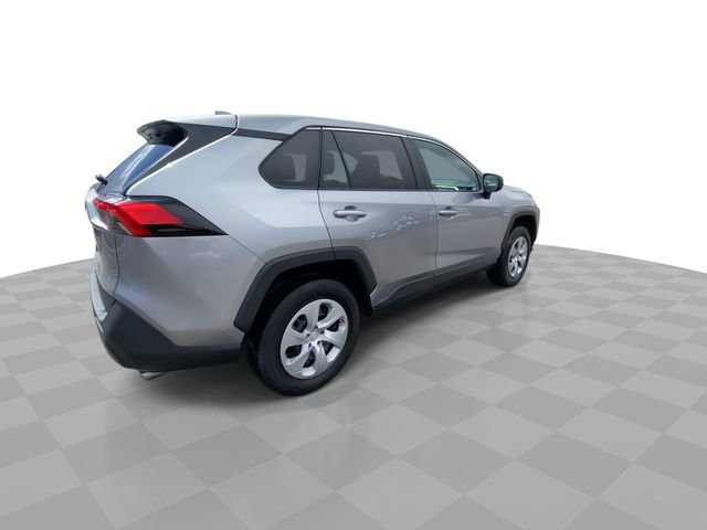 Used 2024 Toyota RAV4 LE image 2