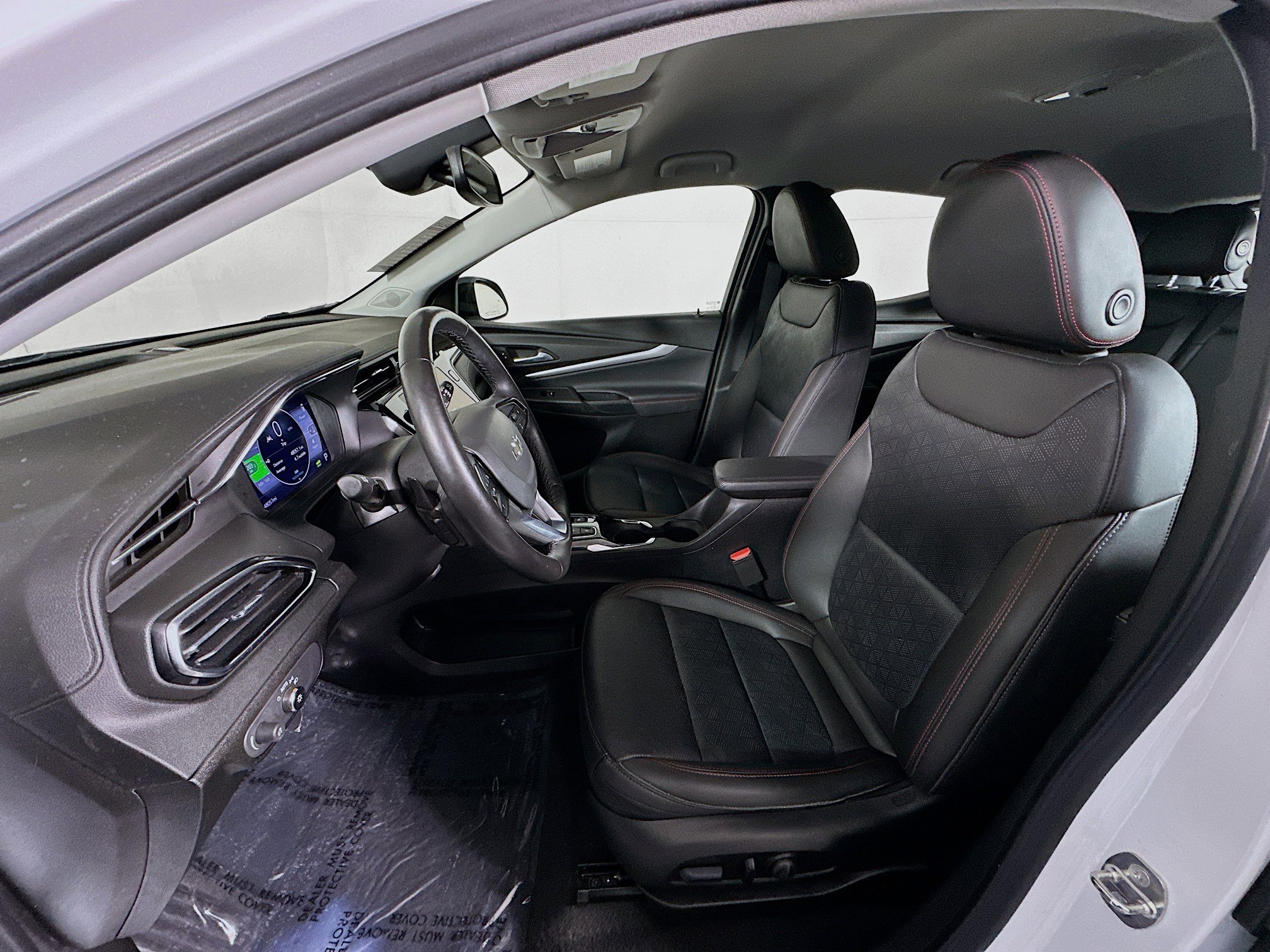 Used 2023 Chevrolet Bolt EUV LT w/ Convenience Package image 12