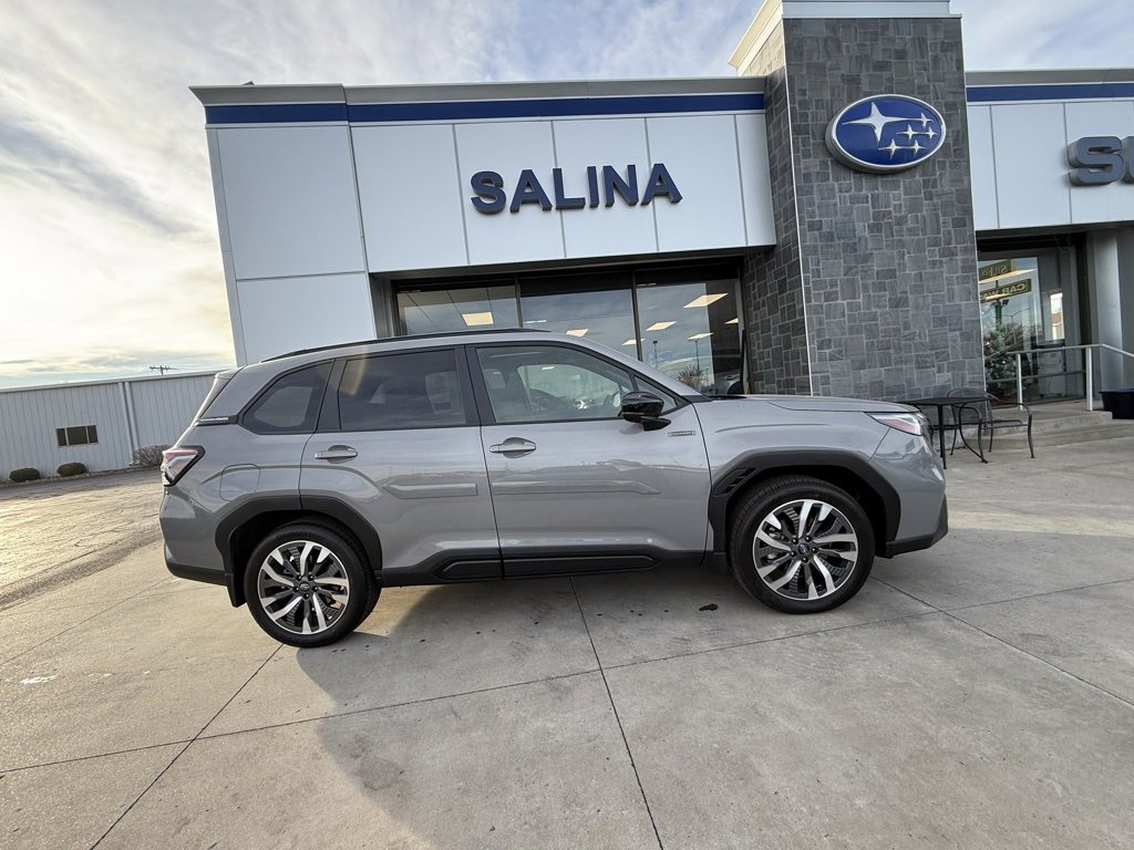 New 2025 Subaru Forester Touring image 30
