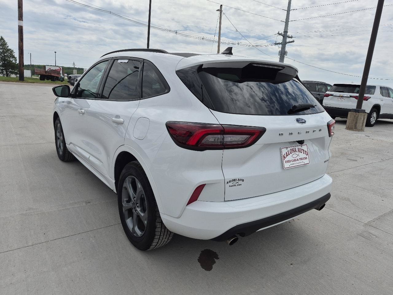Used 2023 Ford Escape ST-Line AWD/4WD image 10