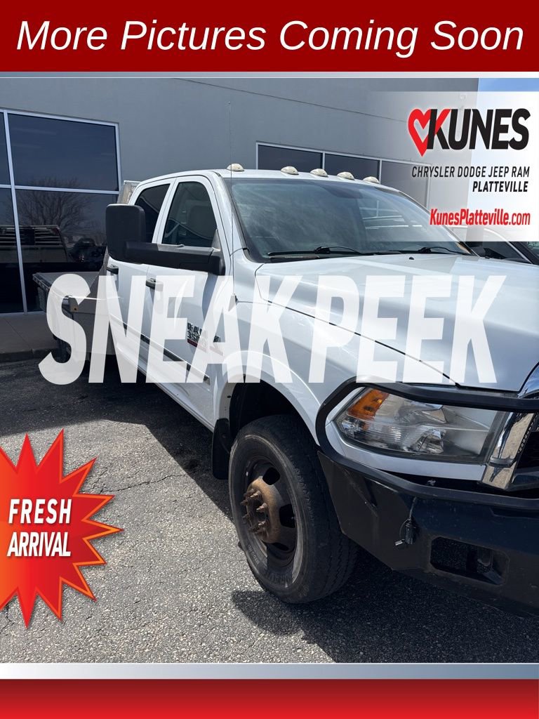 Used 2015 RAM 3500 Tradesman w/ Chrome Appearance Group image 3