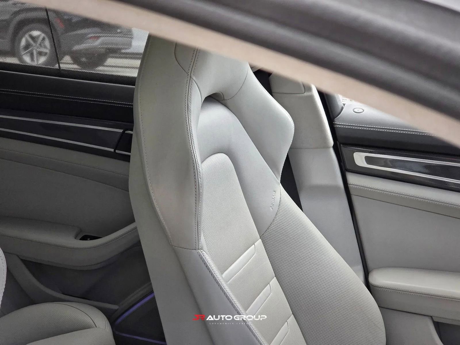Used 2022 Porsche Panamera GTS AWD/4WD image 21