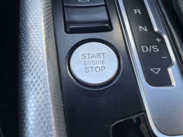 Used 2017 Audi Q5 2.0T Premium Plus w/ Technology Package image 17