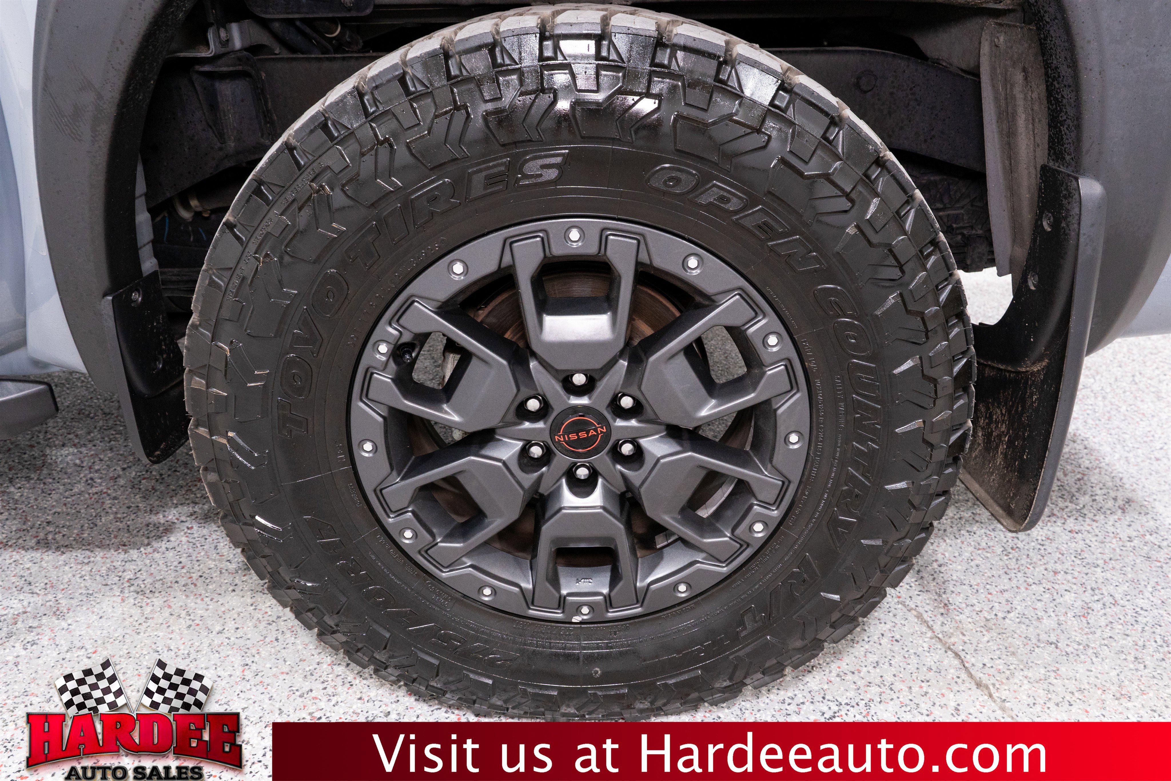 Used 2023 Nissan Frontier PRO-4X w/ Pro-4X Premium Package image 10