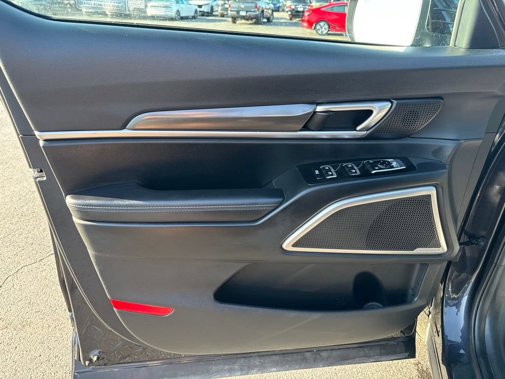 Used 2025 Kia Telluride S AWD/4WD image 33