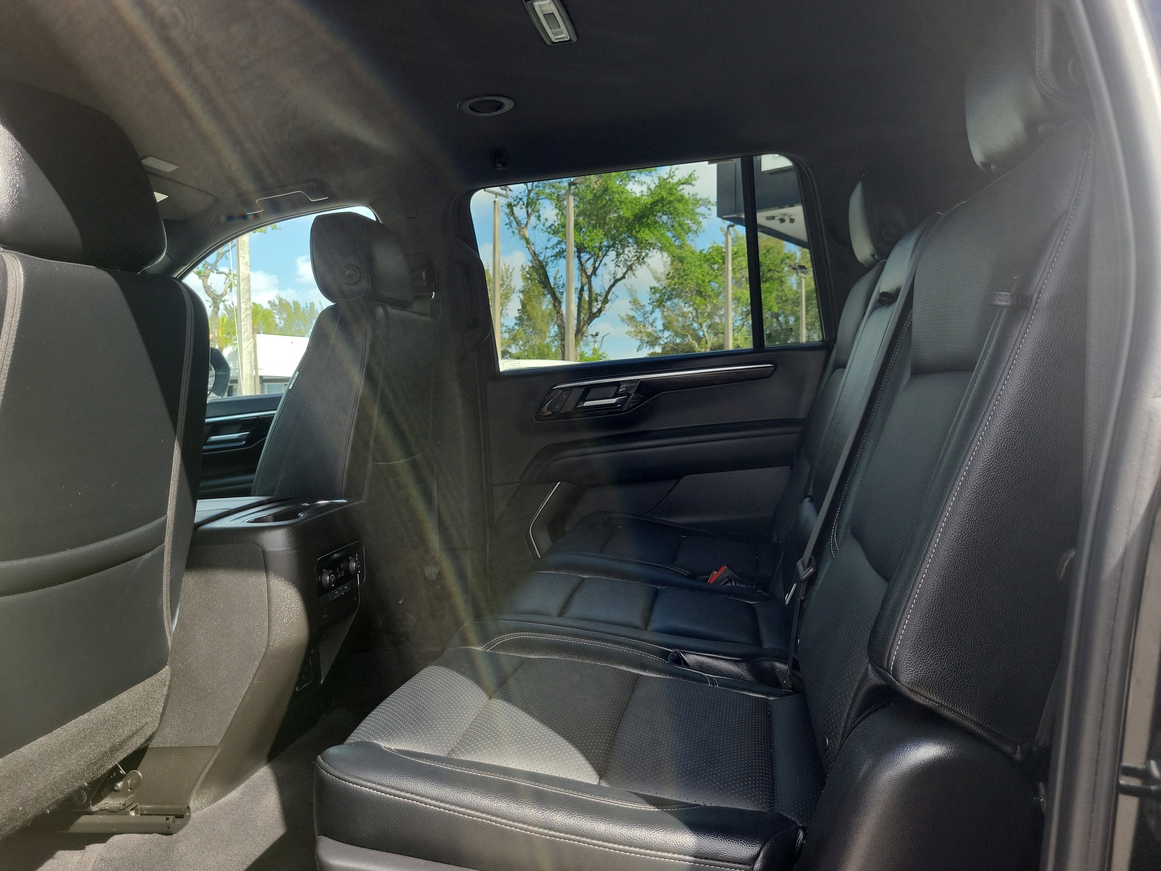 Used 2025 Chevrolet Suburban LS w/ LPO, Dark Essentials Package RWD image 14