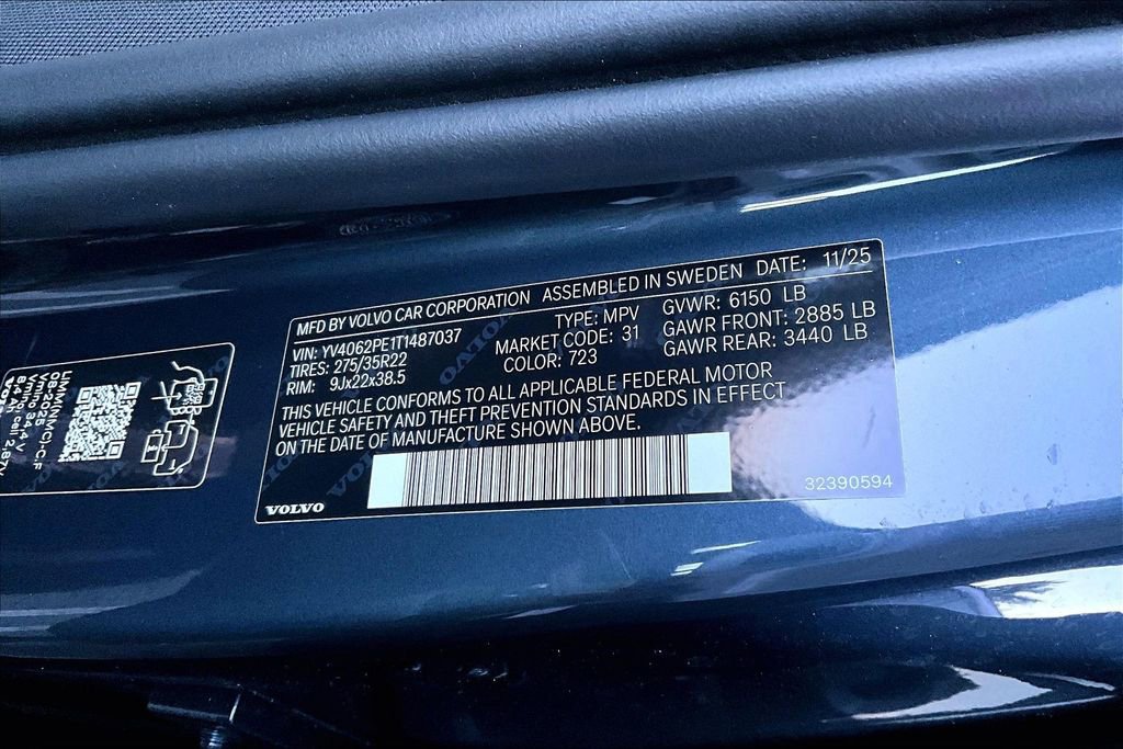 New 2026 Volvo XC90 B6 Plus w/ Protection Package Premier image 14