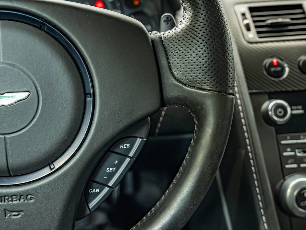 Used 2015 Aston Martin V8 Vantage GT RWD image 25