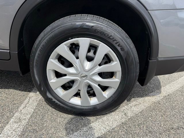 Used 2019 Nissan Rogue S AWD/4WD image 26