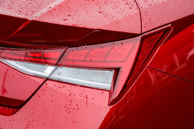 Certified 2024 Hyundai Elantra SEL w/ Convenience Package image 10