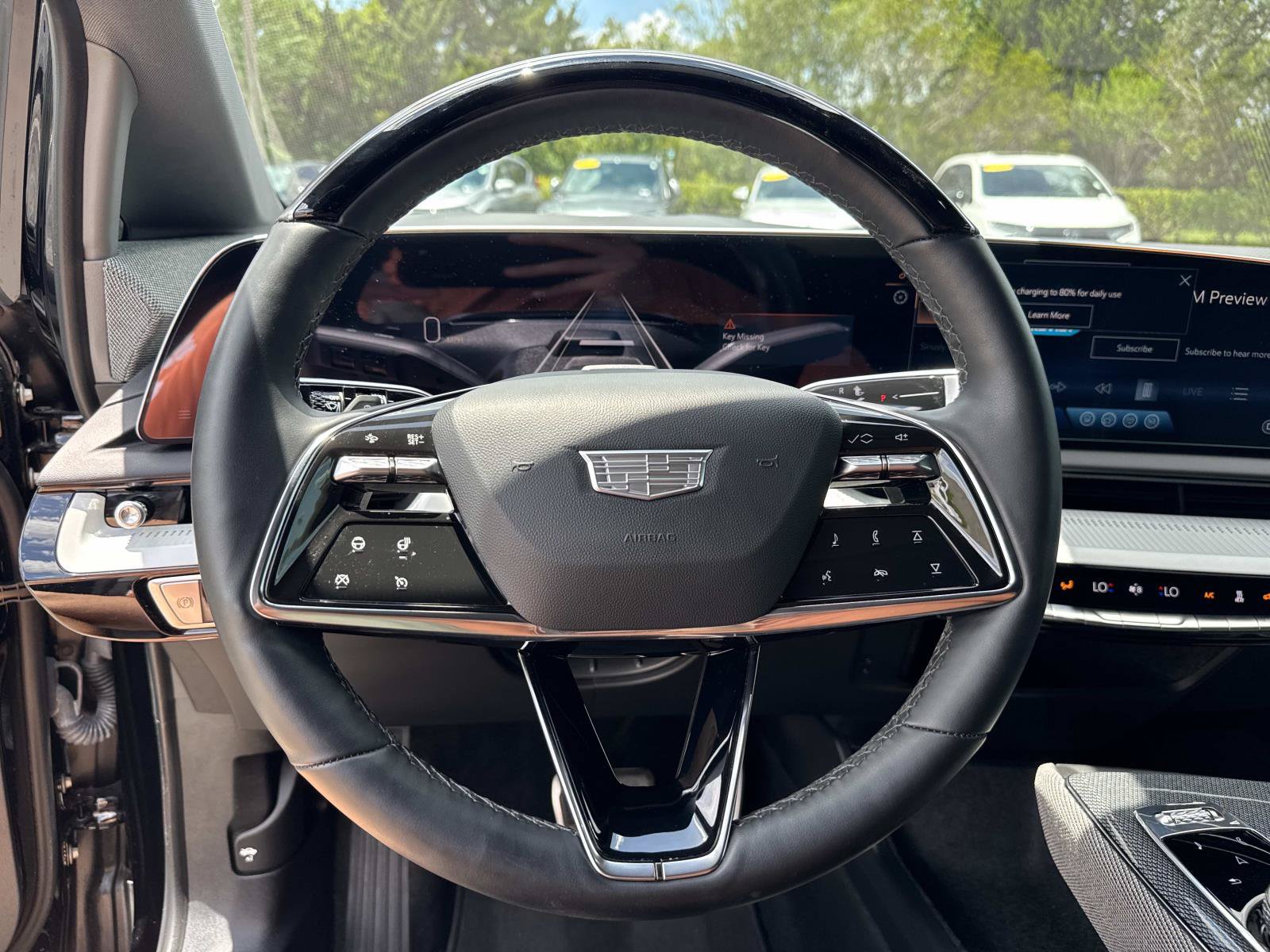 Certified 2025 Cadillac Optiq Sport 2 AWD/4WD image 15