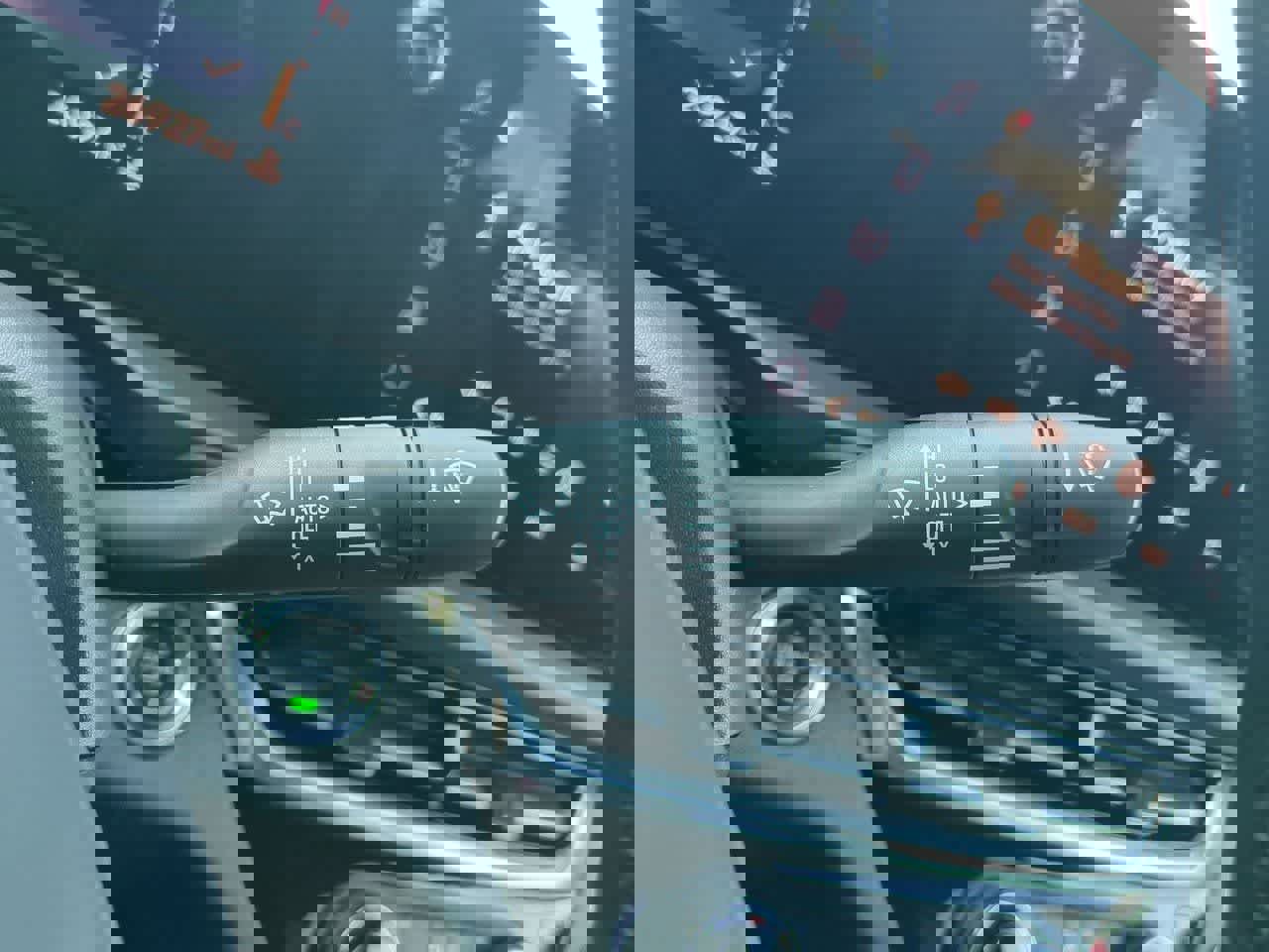 Used 2024 Buick Envista Sport Touring w/ Convenience I Package image 24