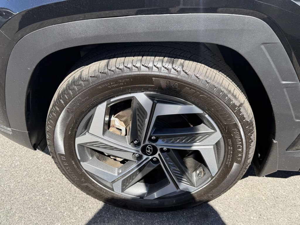Certified 2023 Hyundai Tucson Limited AWD/4WD image 8