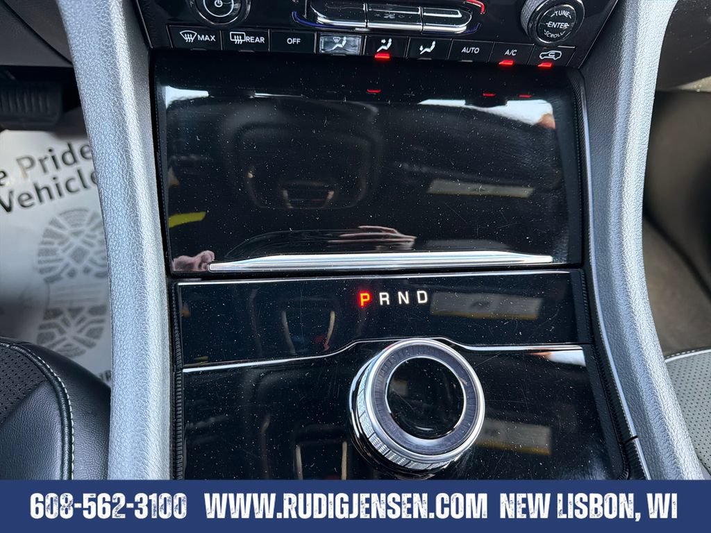 Used 2025 Jeep Grand Cherokee Altitude AWD/4WD image 17