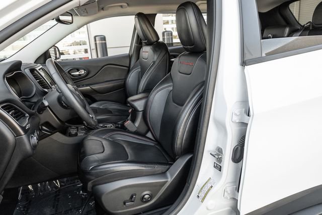 Used 2022 Jeep Cherokee Trailhawk w/ Sound & Nav Group image 13