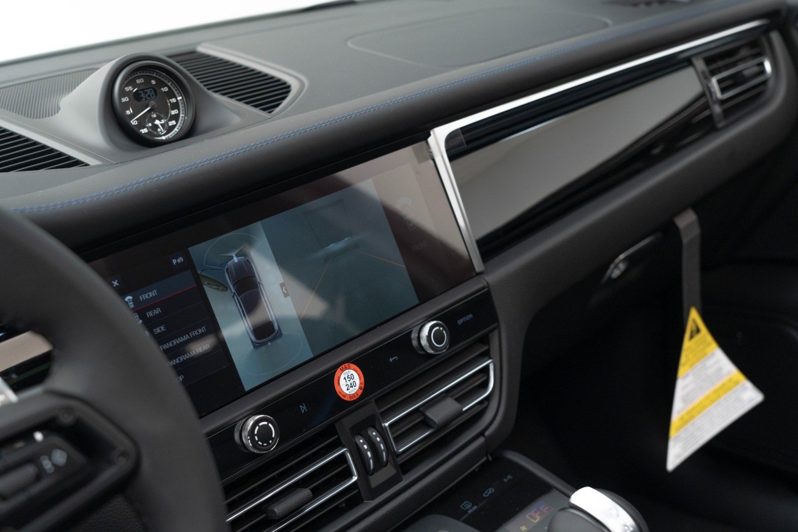 New 2025 Porsche Macan Turbo image 21