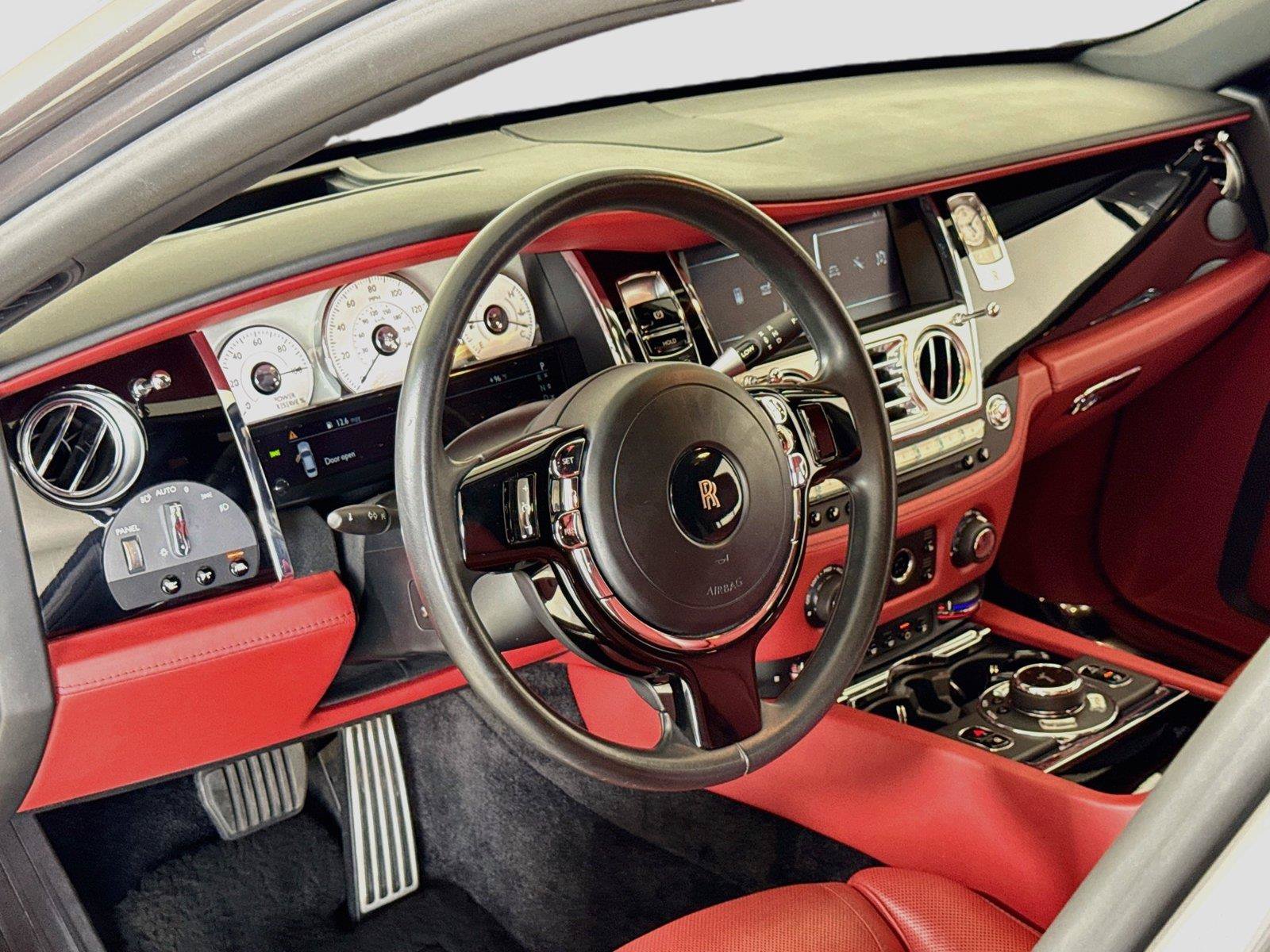 Used 2019 Rolls-Royce Ghost RWD image 15