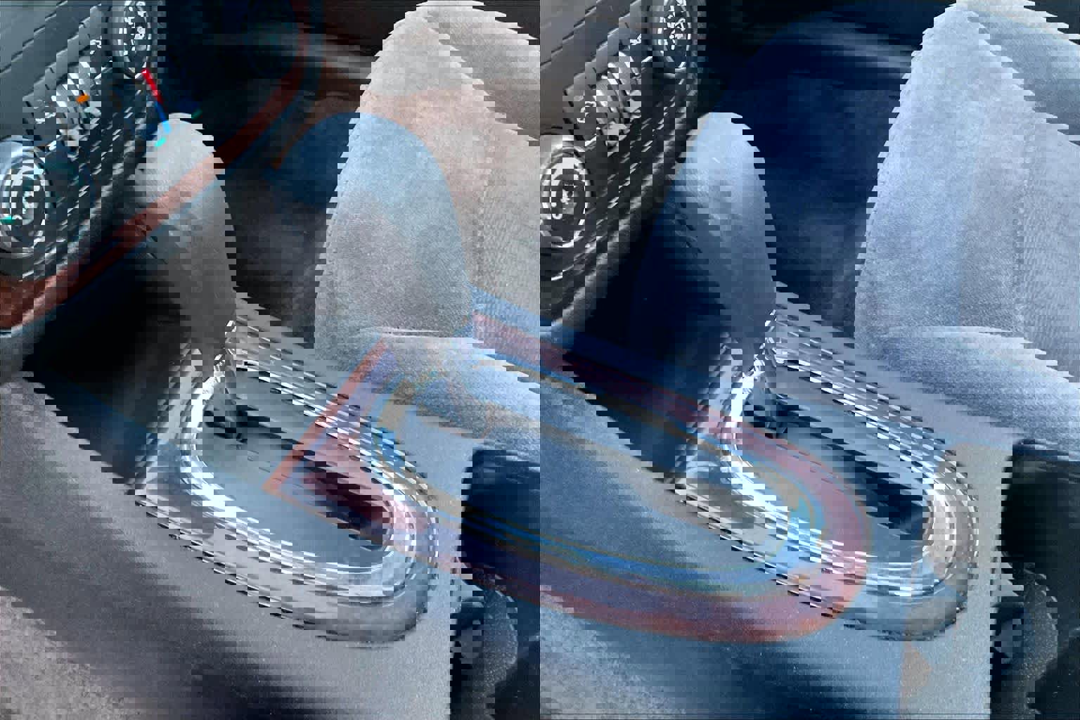 Used 2010 Chevrolet Impala LS FWD image 15