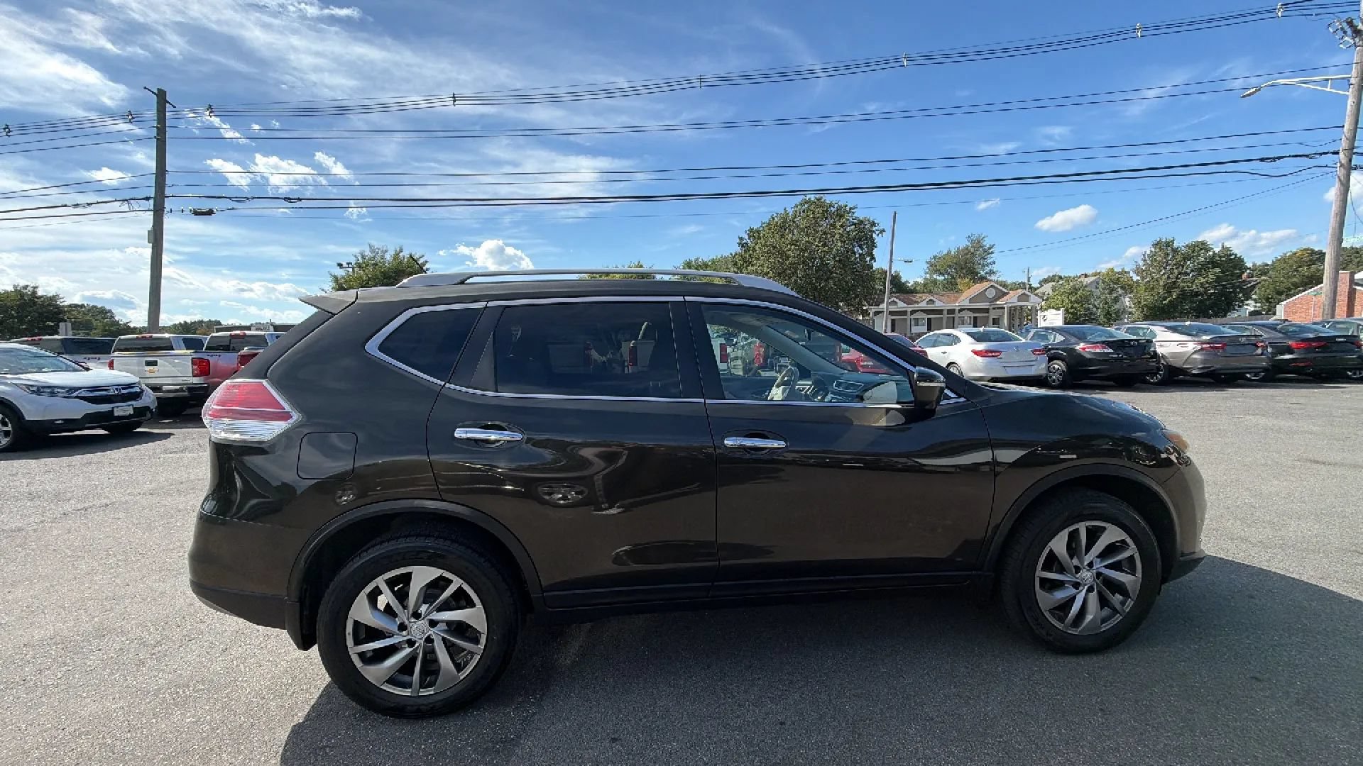 Used 2014 Nissan Rogue SL AWD/4WD image 8