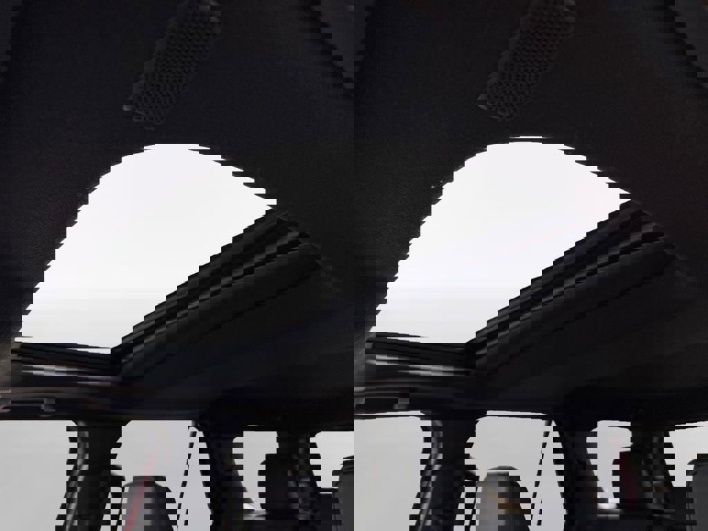 Certified 2025 Toyota 4Runner TRD Off-Road Premium image 25