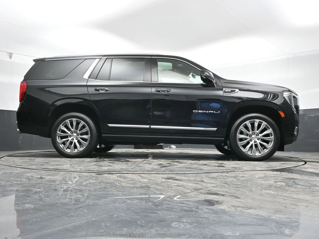 Used 2023 GMC Yukon Denali w/ Denali Reserve Package image 47