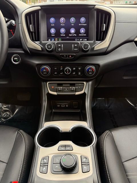 Used 2023 GMC Terrain Denali w/ Black Diamond Edition image 31