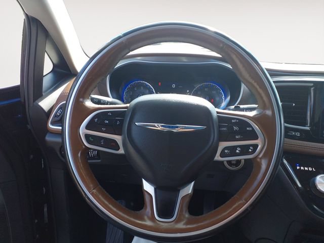 Used 2017 Chrysler Pacifica Limited w/ UConnect Theater Package FWD image 13