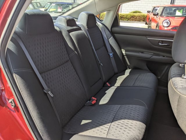 Used 2017 Nissan Altima 2.5 SV FWD image 18