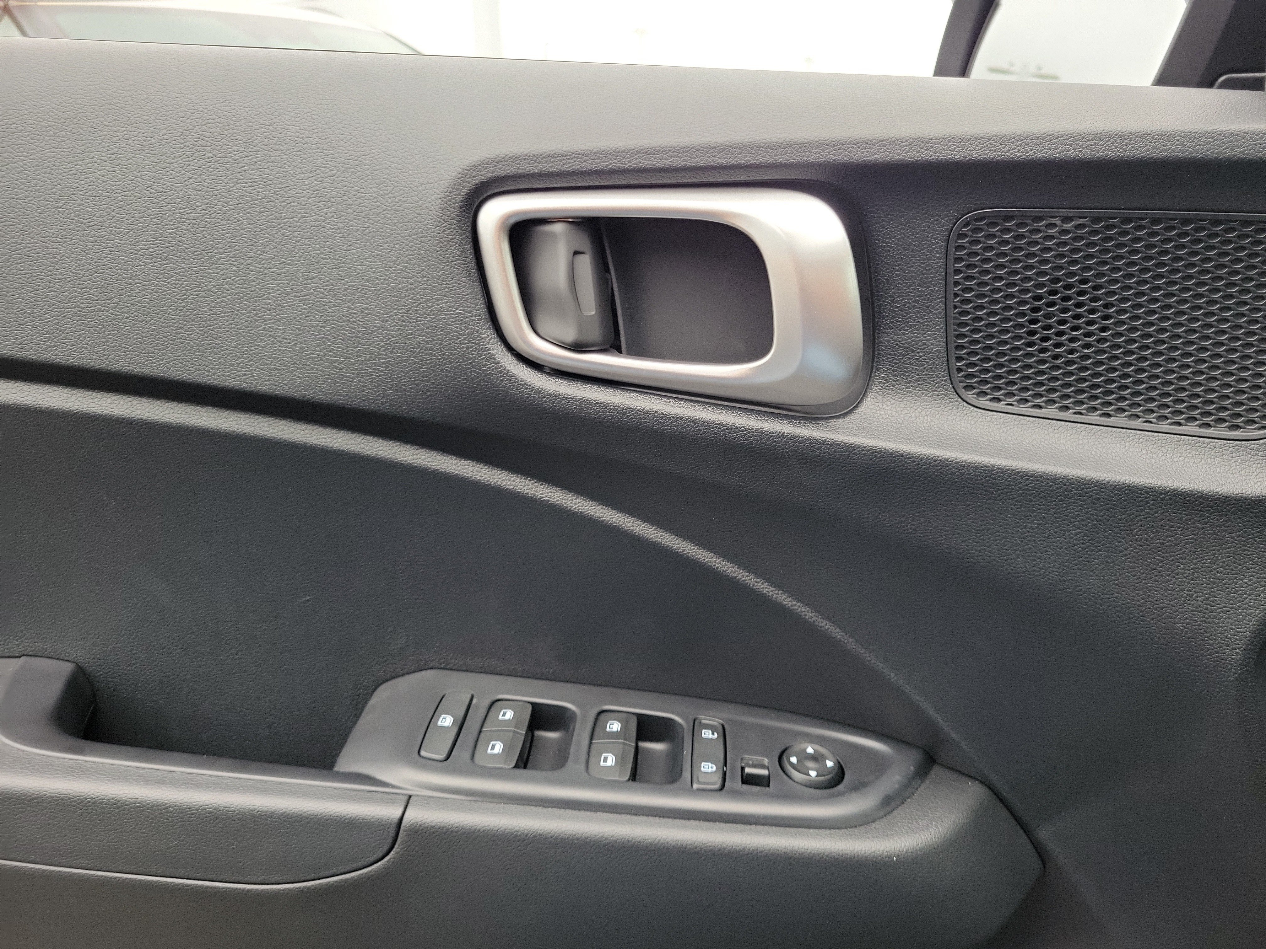 New 2026 Hyundai Venue SE FWD image 13
