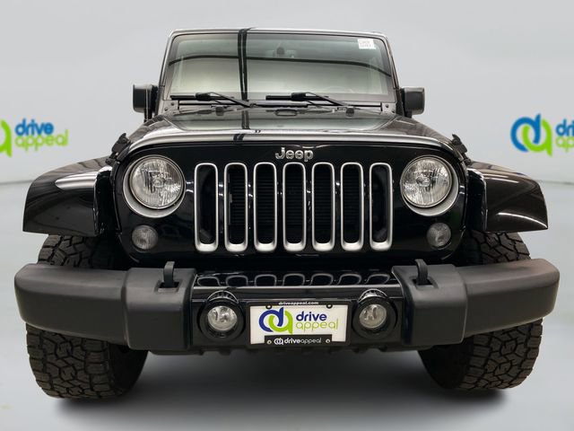 Used 2016 Jeep Wrangler Unlimited Sahara w/ Dual Top Group image 14