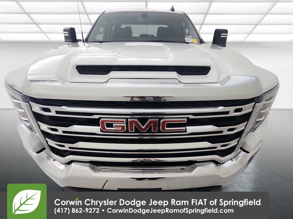 Used 2023 GMC Sierra 3500 SLE image 3