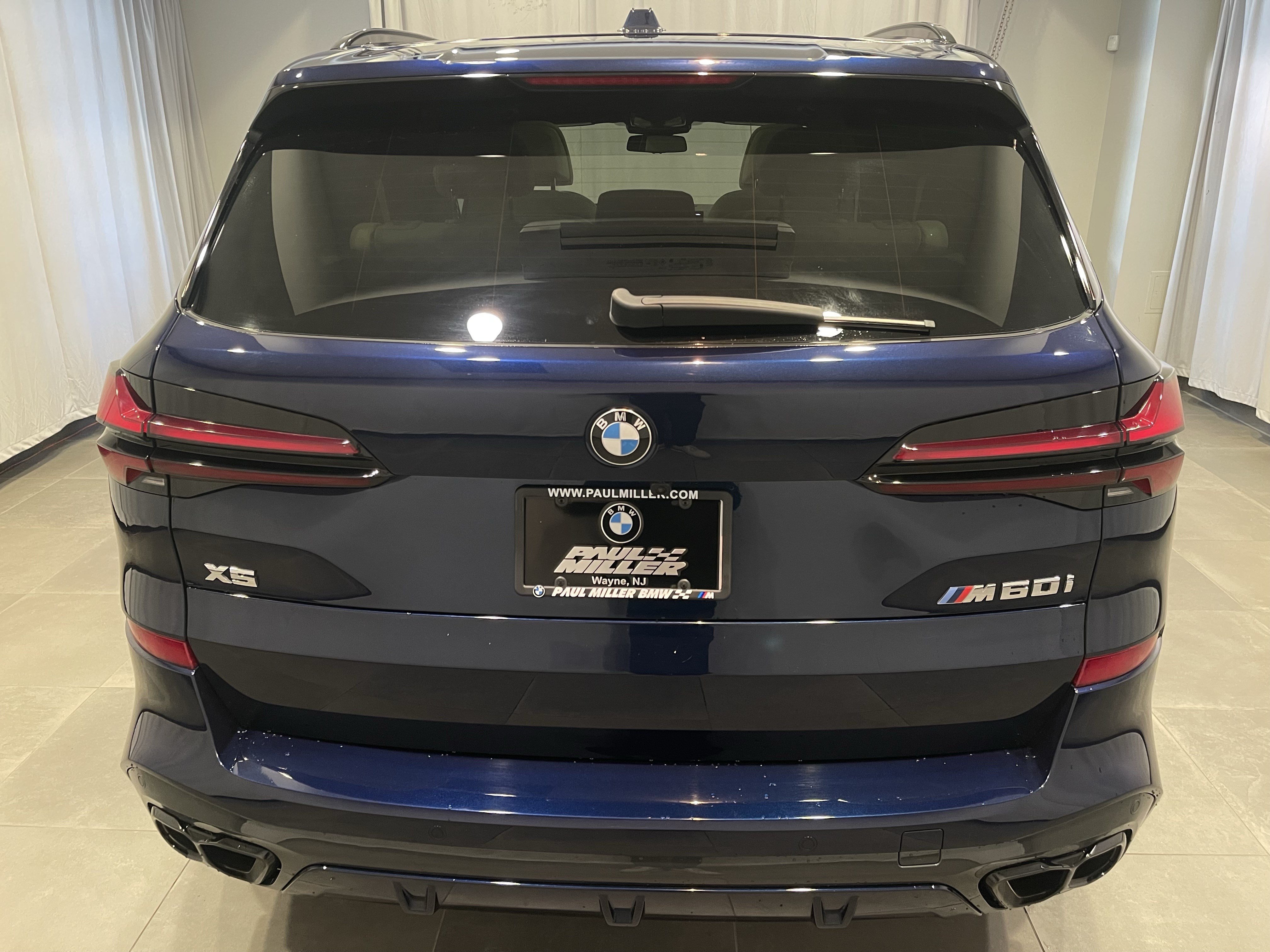 Certified 2024 BMW X5 M60i w/ Executive Package AWD/4WD image 5
