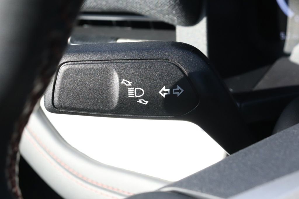 New 2026 Ford Explorer Active w/ Active Comfort Package image 32