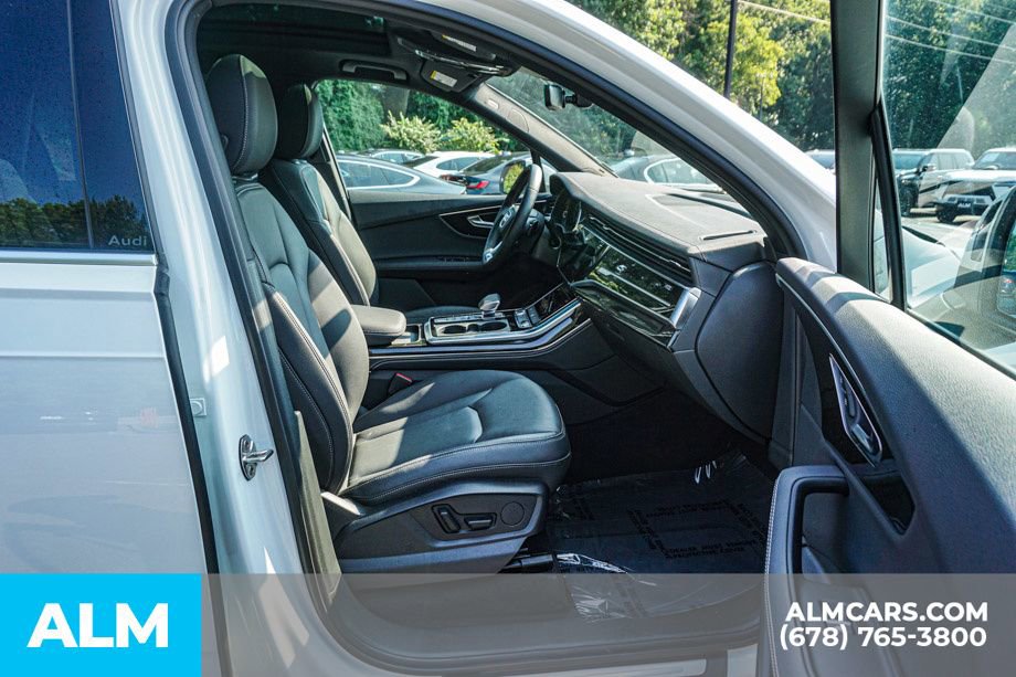 Used 2025 Audi Q7 3.0T Premium Plus image 25