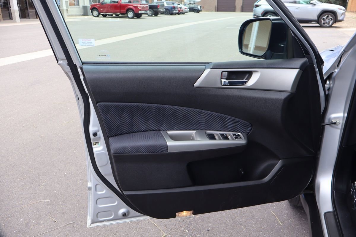 Used 2010 Subaru Forester 2.5X Premium AWD/4WD image 23