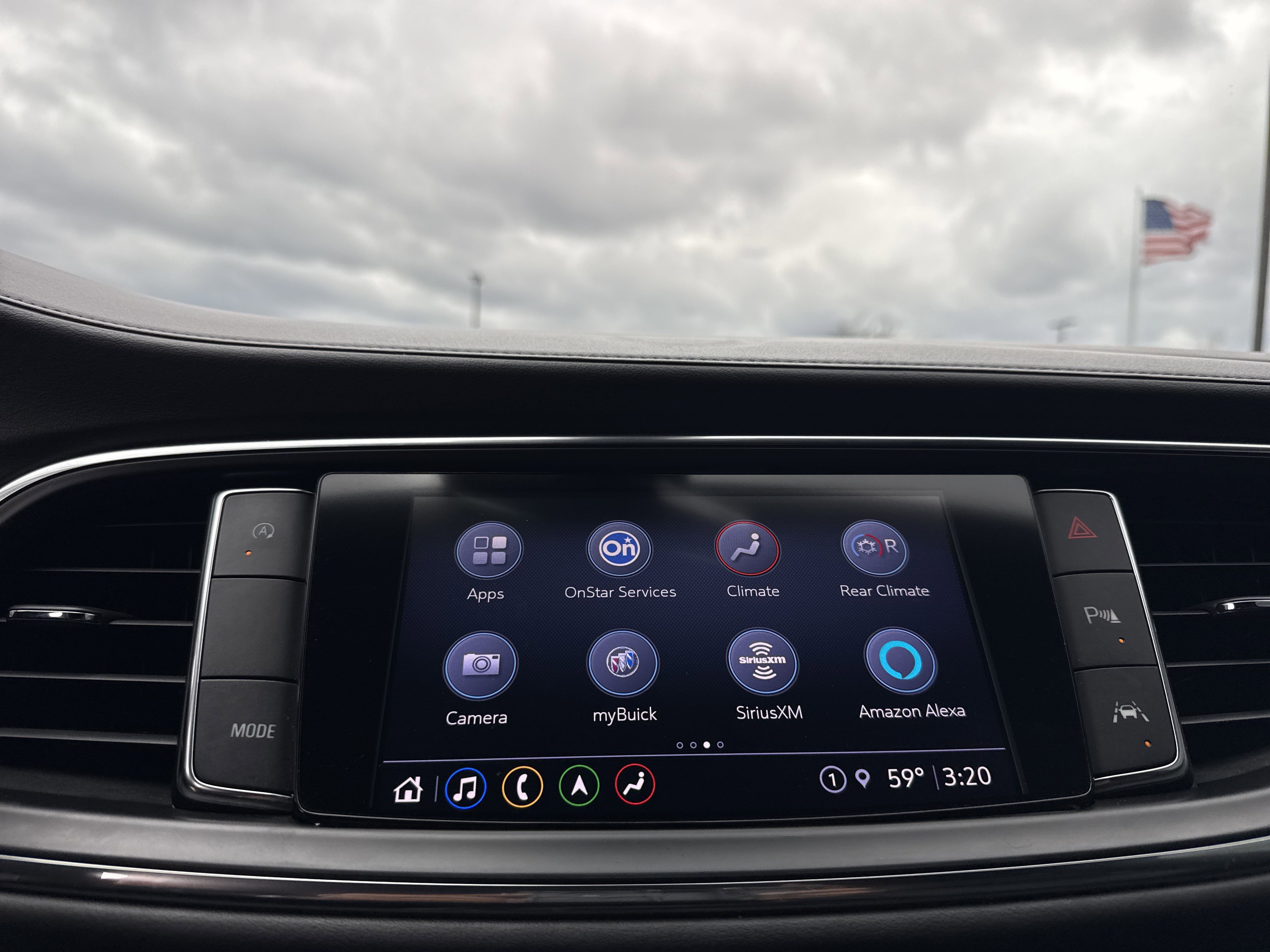 Used 2022 Buick Enclave Avenir w/ Avenir Technology Package image 22