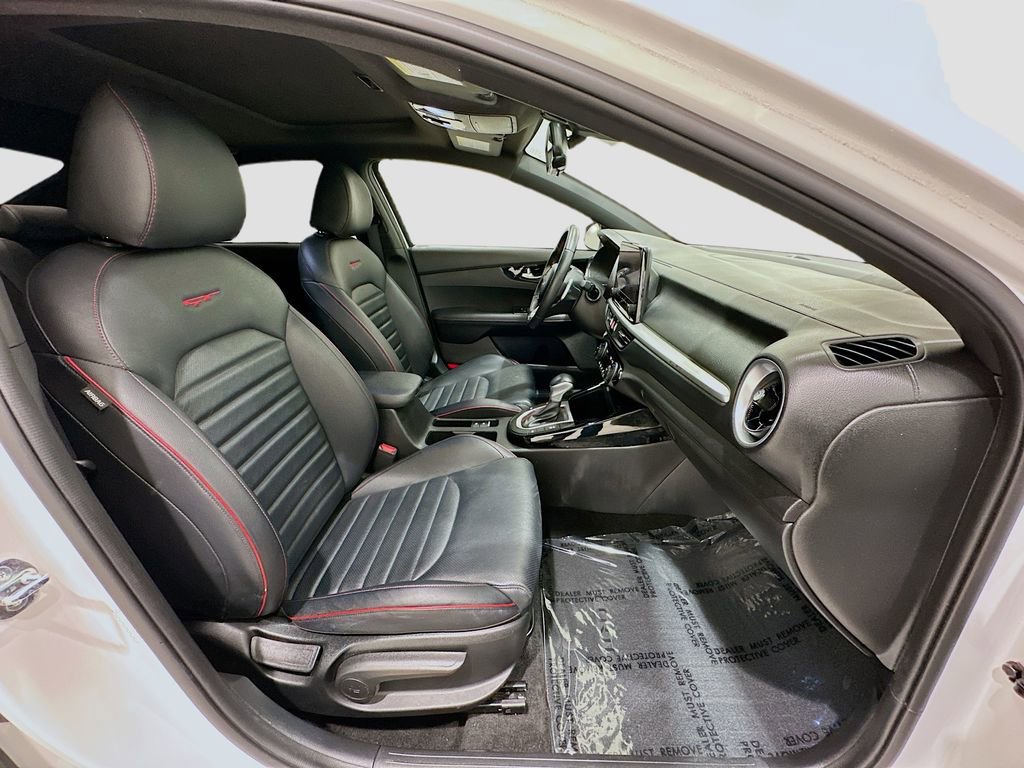 Used 2023 Kia Forte GT w/ GT2 Package image 29