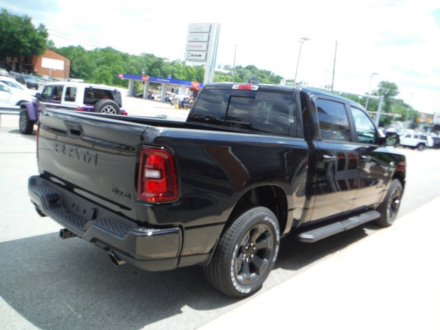 New 2026 RAM 1500 Express AWD/4WD image 17