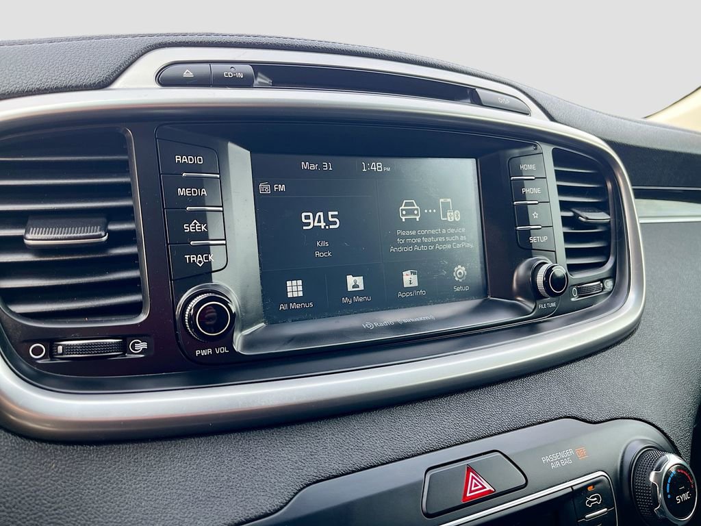 Used 2019 Kia Sorento LX w/ LX Convenience Package image 14