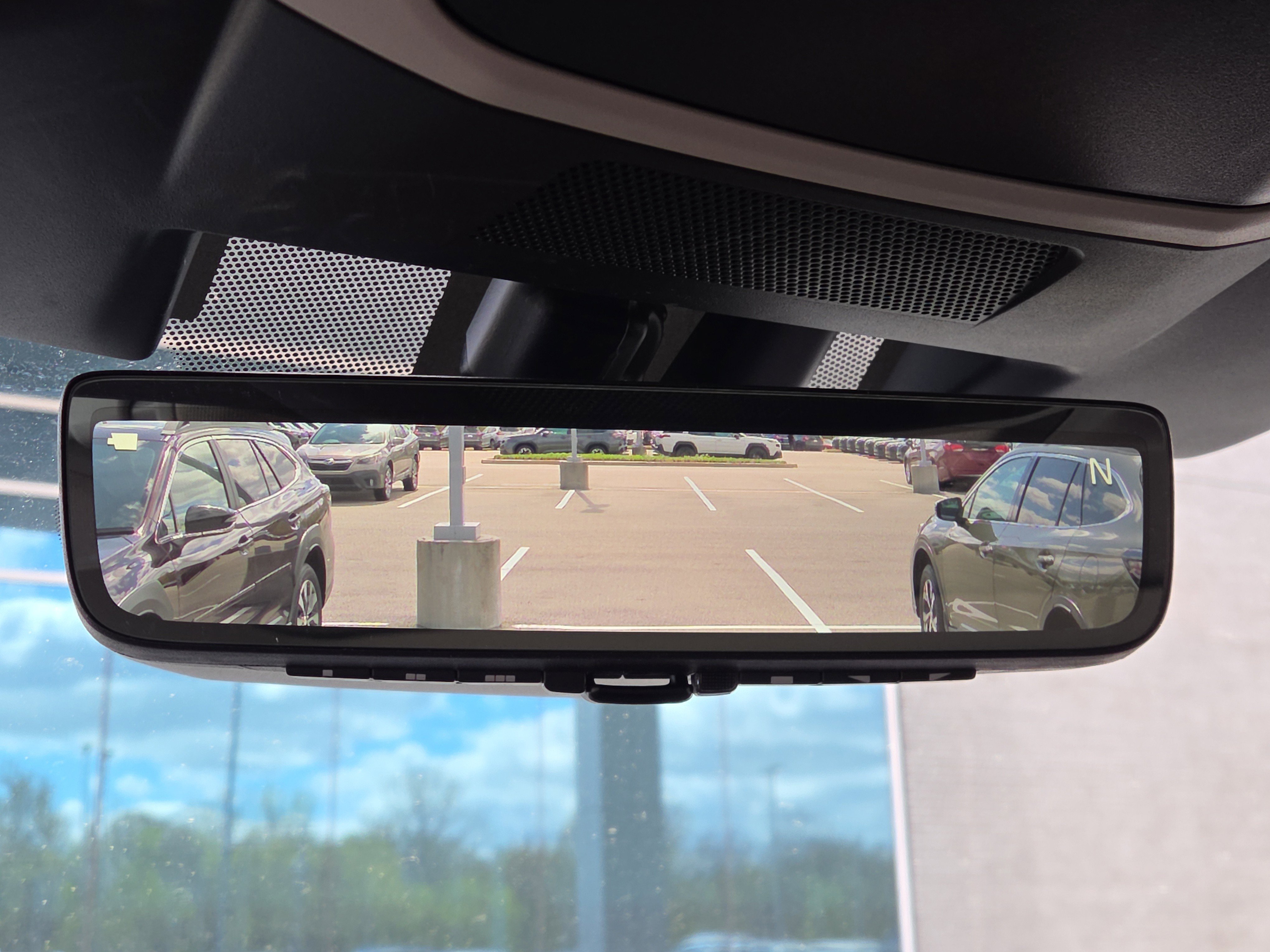 Certified 2025 Subaru Outback Touring image 26